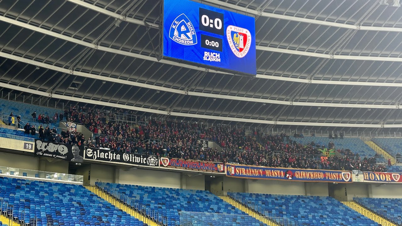 Piast Gliwice na Stadionie Śląskich podczas meczu z Ruchem Chorzów (01.03.2024 r.)
