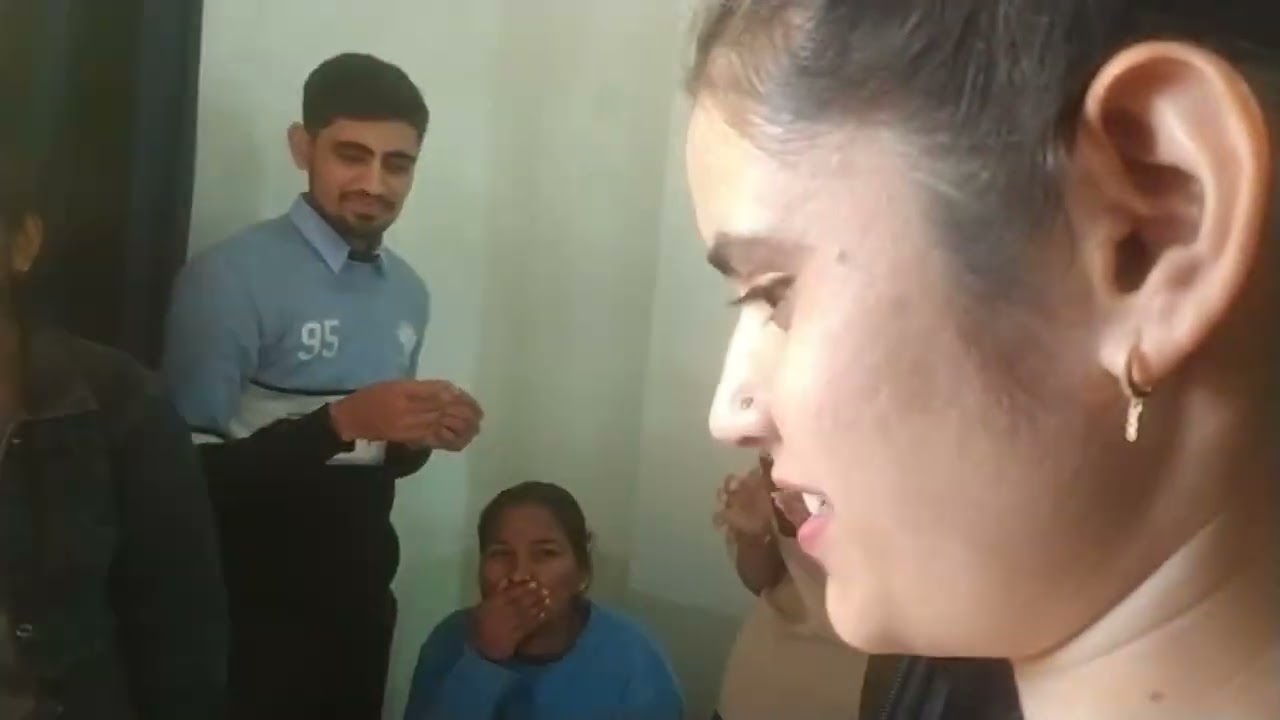 Pooja ka birthday celebration pe kyu hui seema didi gusaa😀#varsha ka dance dekhiye👯🕺#regular vlogs 