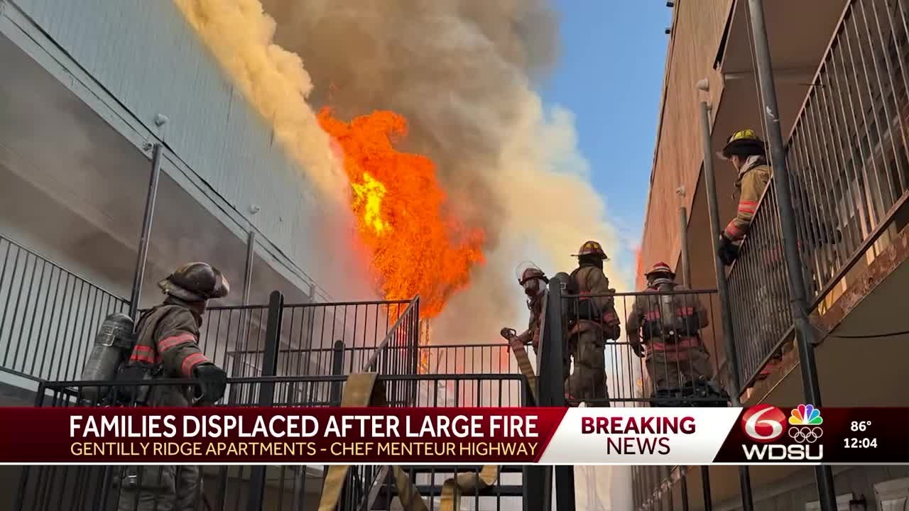 Dozens displaced after fire at New Orleans apartment complex - YouTube