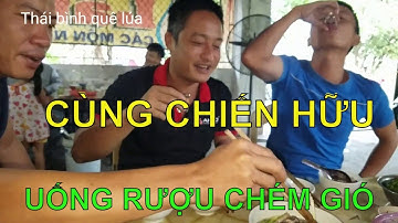 Đi ăn lòng lợn tiết canh trong ngày gặp mặt chiến hữu đồng môn sau 16 năm