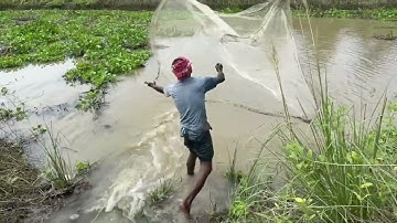 Unbelievable Cast Net Fishing - Fisherman vs River Catch Netting 2022