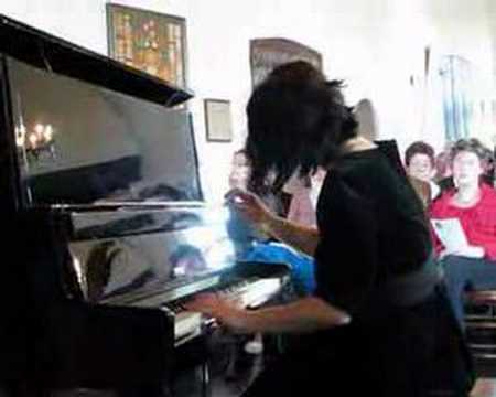 Nobuko Takahashi plays Satie