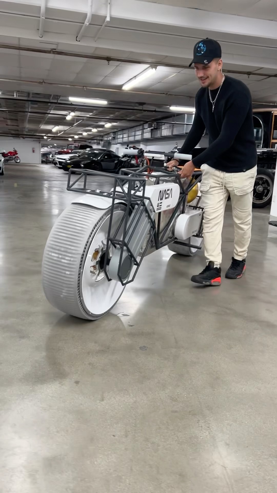 Imagine seeing this on the road ?? #mars #bike #space