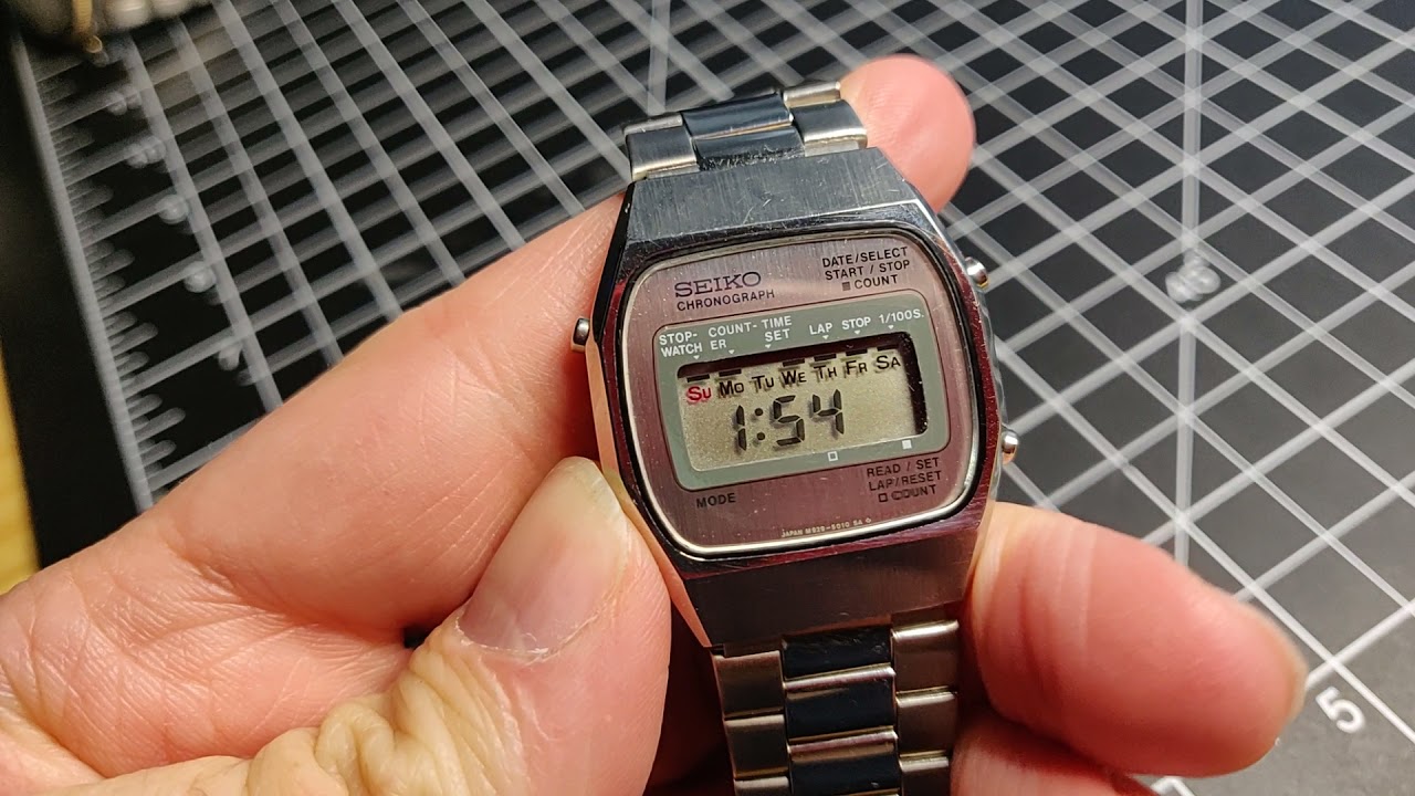 Excellent Condition Vintage Digital Seiko from 1979 - YouTube