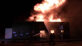 Fire Destroys Designer Consigner in Effingham