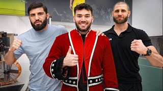 Famous Arman Tsarukyan & Jiri Prochazka Tour Adin Ross’ $30,000,000 Warehouse! Wealth