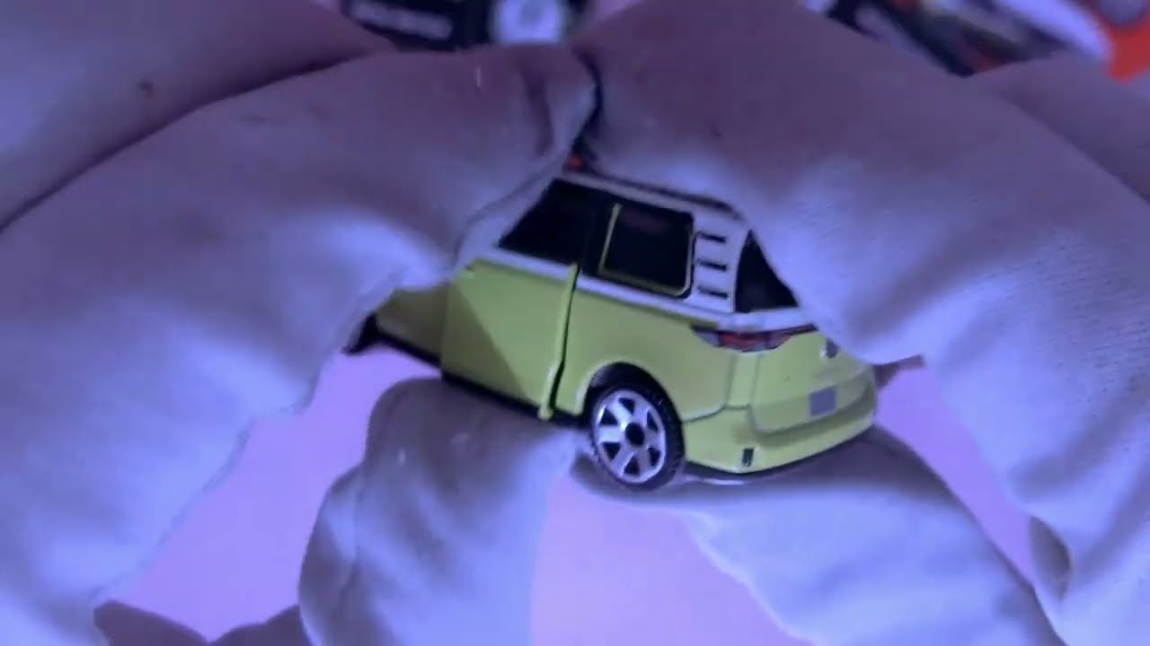 Unboxing Matchbox Moving Parts Lamborghini Huracan Sterrarto & 2024 Volkswagen ID. Buzz