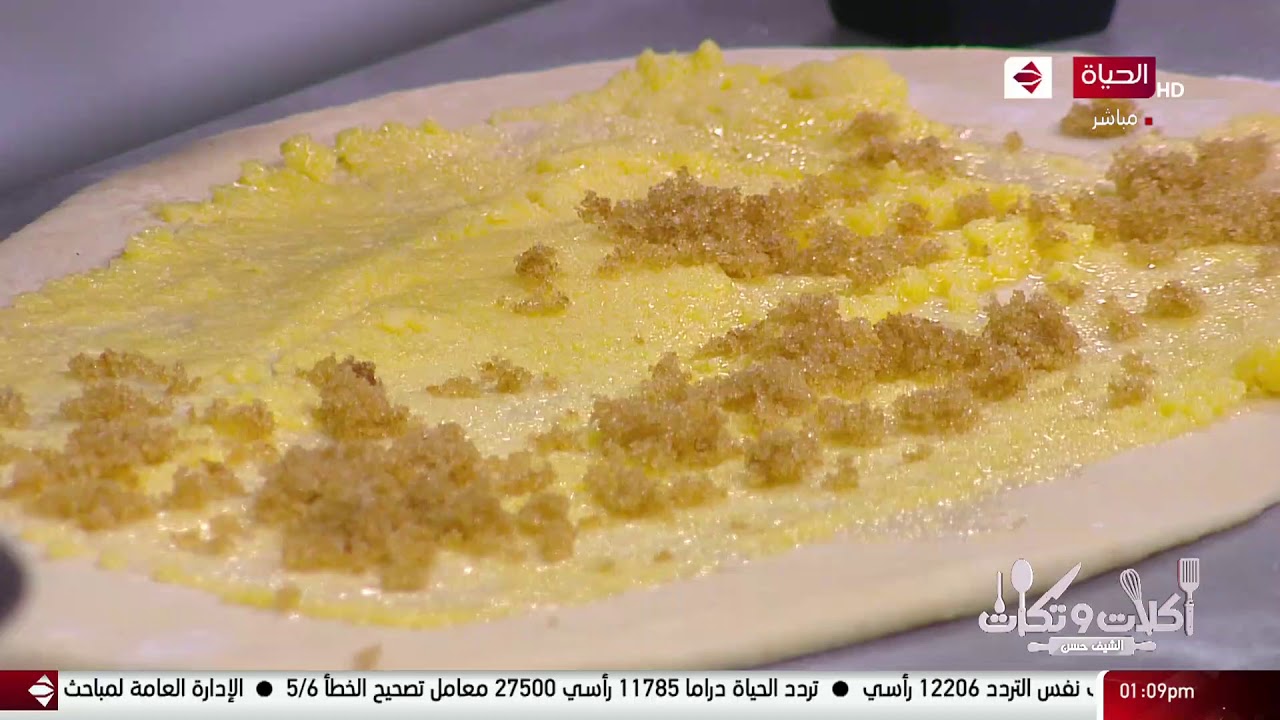 أكلات وتكات - طريقة عمل (سينابون كب كيك - خبز مثلثات الجبنة) مع الشيف حسن