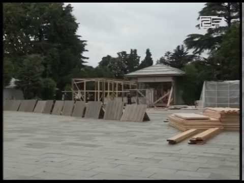 სოფლის სახლები ბათუმის ბულვარში