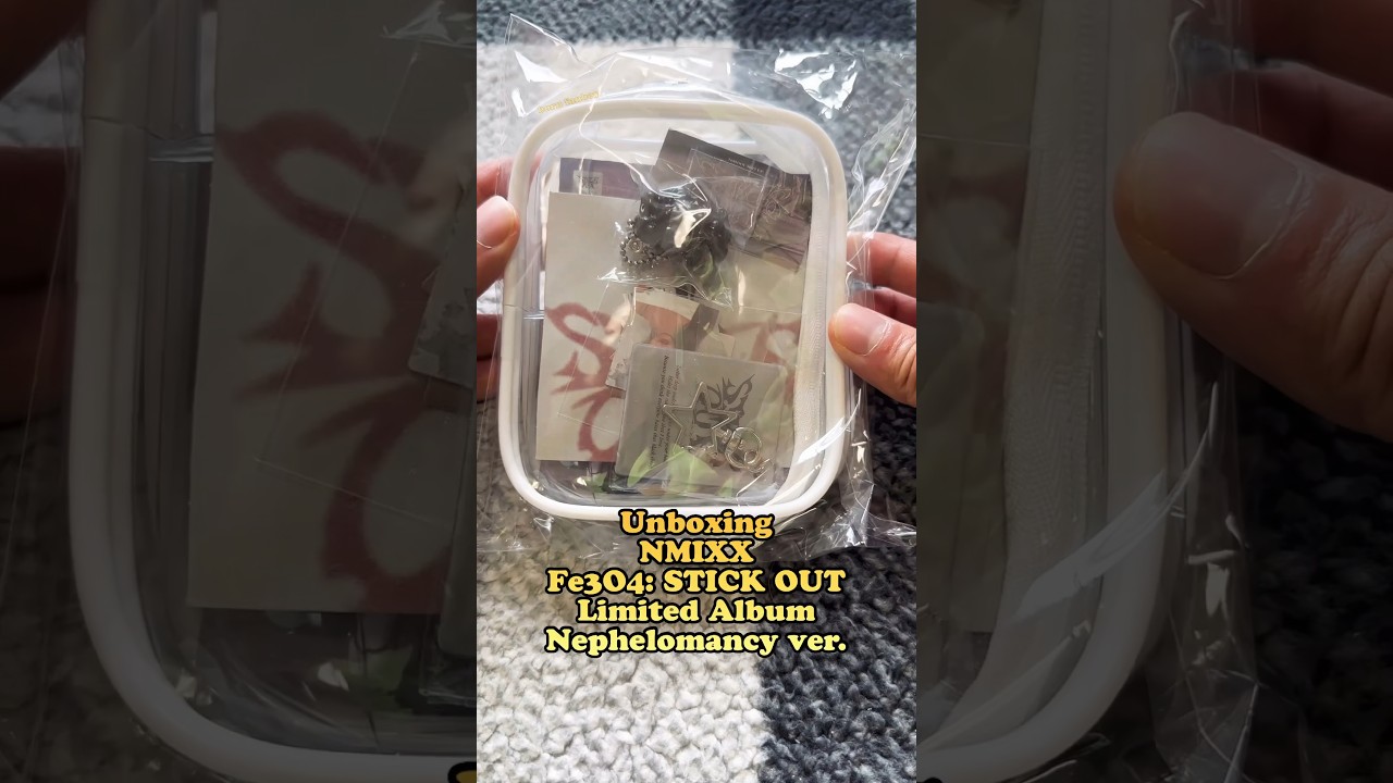 Unboxing NMIXXFe3O4: STICK OUT Limited Album Nephelomancy ver.