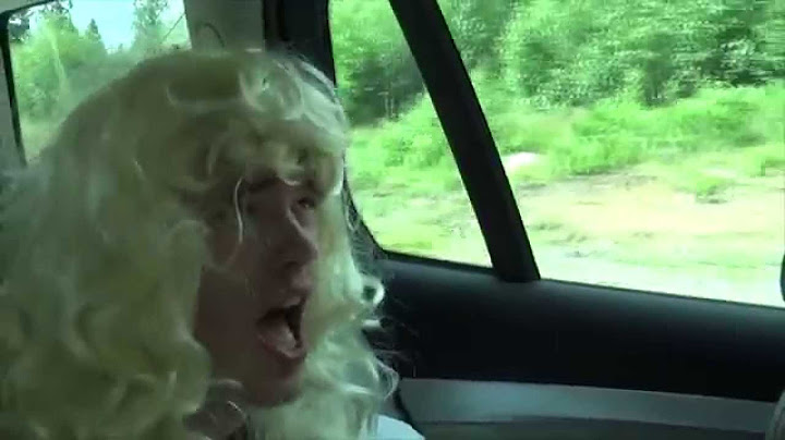 Barn i bilen
