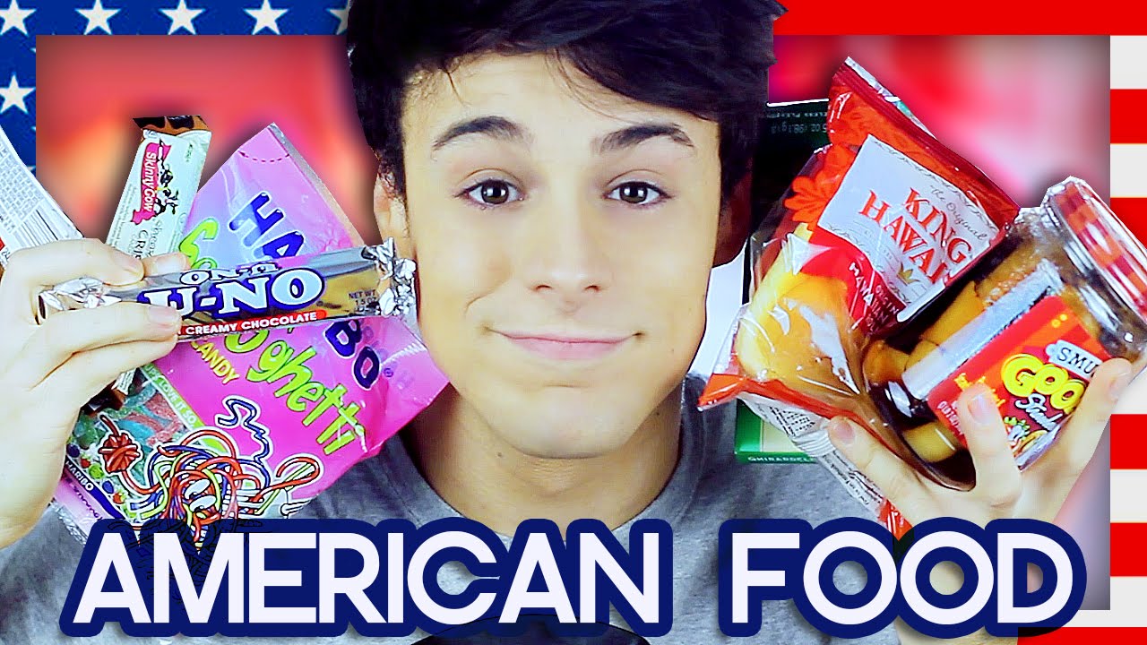 AMERICAN FOOD TASTE TEST! | Raphael Gomes