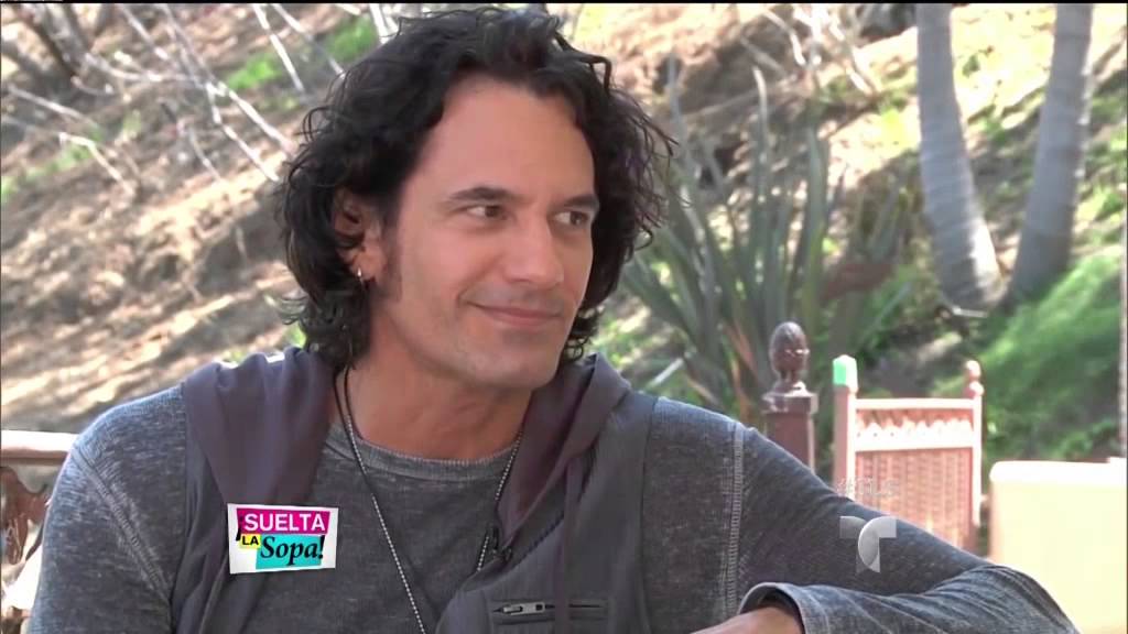 MARIO CIMARRO REALIZA SU SUEÑO DE LLEGAR AL CINE EN HOLLYWOOD