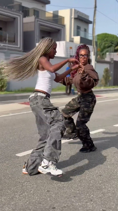 LIYA DANCES x SHEISRICHEAL DANCE TO UNCLE WAFFLES VIRAL SONG