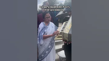Mamata Banerjee Plays Hum Honge Kamyaab On An Accordion In Spain S Madrid Shorts Mamatabanerjee 
