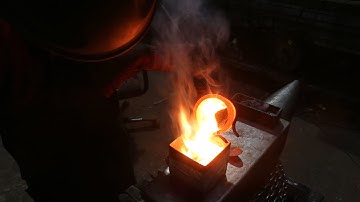 Forging a German longsword,  part 4, casting the pommel.