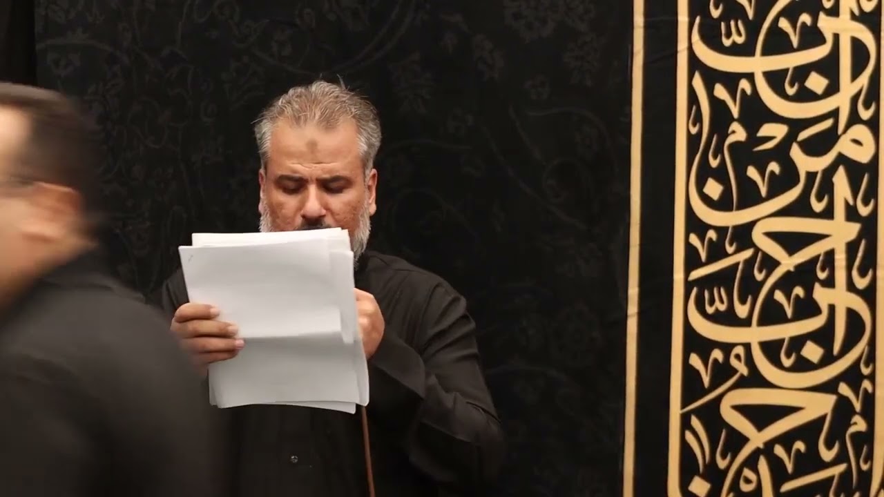 وراهم لو اندل حبي احبي وراهم ... شكثر اتمنه الاكيهم واراهم