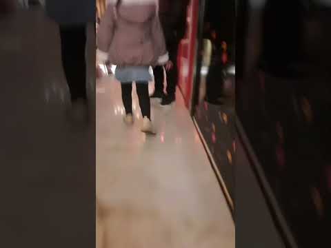 خريجة غزالة مع لالى غزل Rap Music Explore Hiphop Ray طبخات طبخ كيك طعام Food 