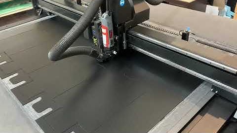 Summa F1612 CNC router – PVC comatex  cutting