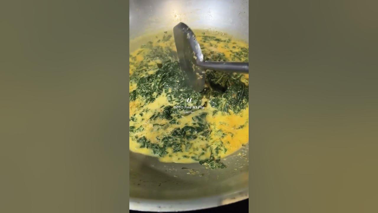 GULAI DAUN SINGKONG SAMA IKAN ASIN #masukberanda #cooking #vidioshort #masakanrumahan #fypyoutube
