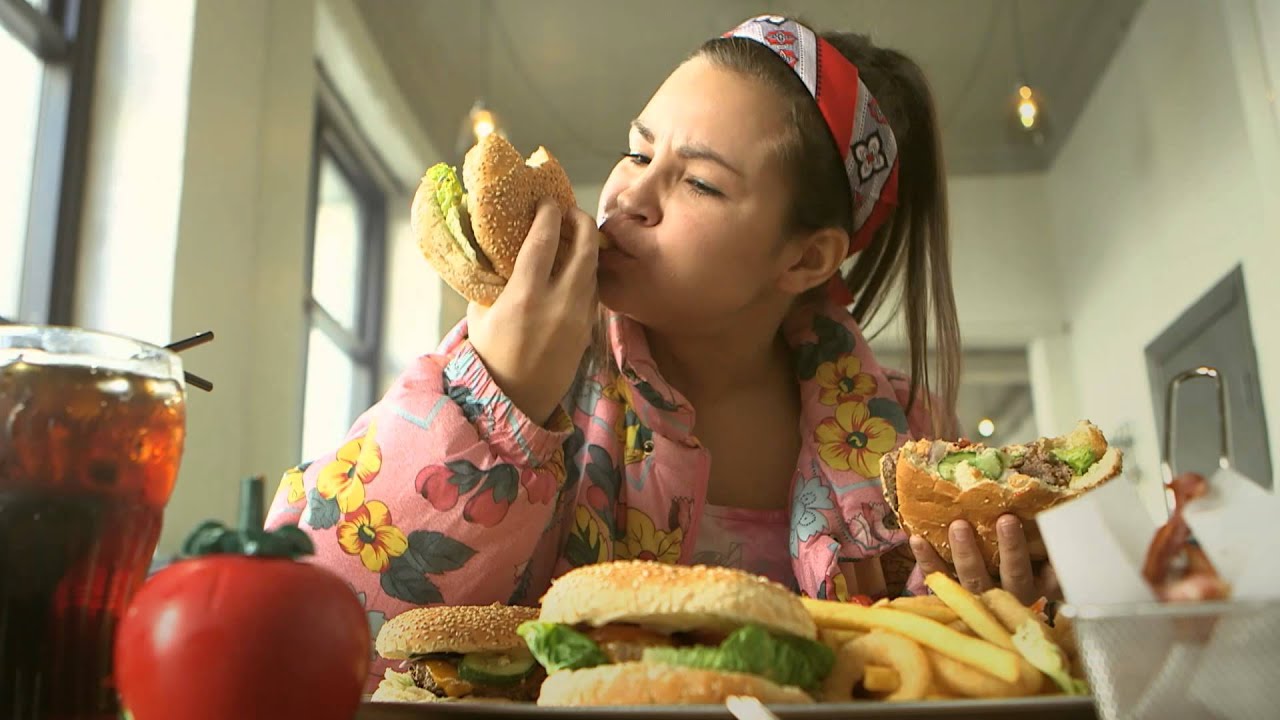 TopGunn - Tilbud (Official Video) accordi
