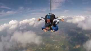 Kitty Smoker  Goes Skydiving