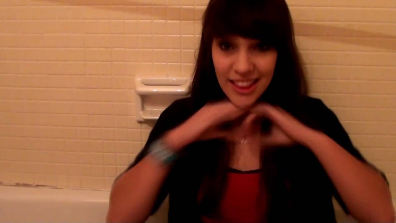 Sunday loves NICOLE&ANDREA