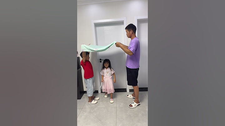 父子俩把闺女当玩具了吗？ #funny #萌娃 #comedy