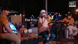 esa Risty sing biso