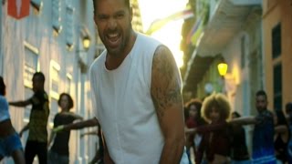 Ricky Martin presenta el video de 'La mordidita'
