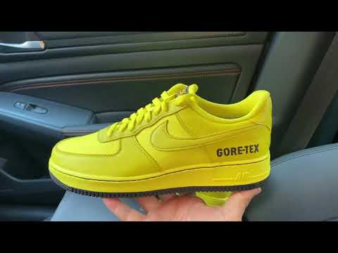 Nike Air Force One Low Gore-Tex Dynamic Yellow shoes