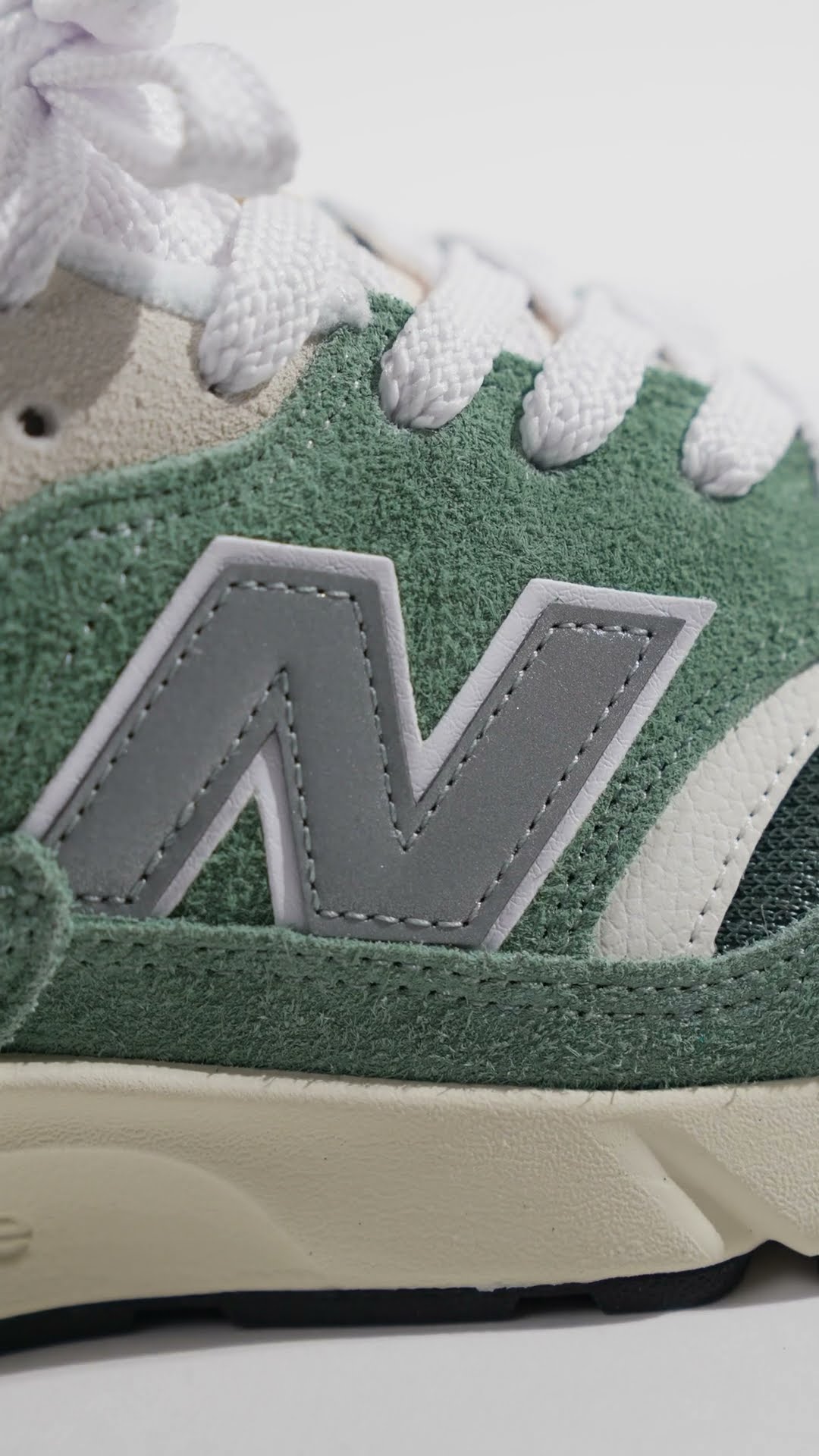 New Balance U997RCA Green - YouTube