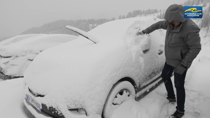 Comment bien dégivrer son pare brise en hiver - MATMUT 1473