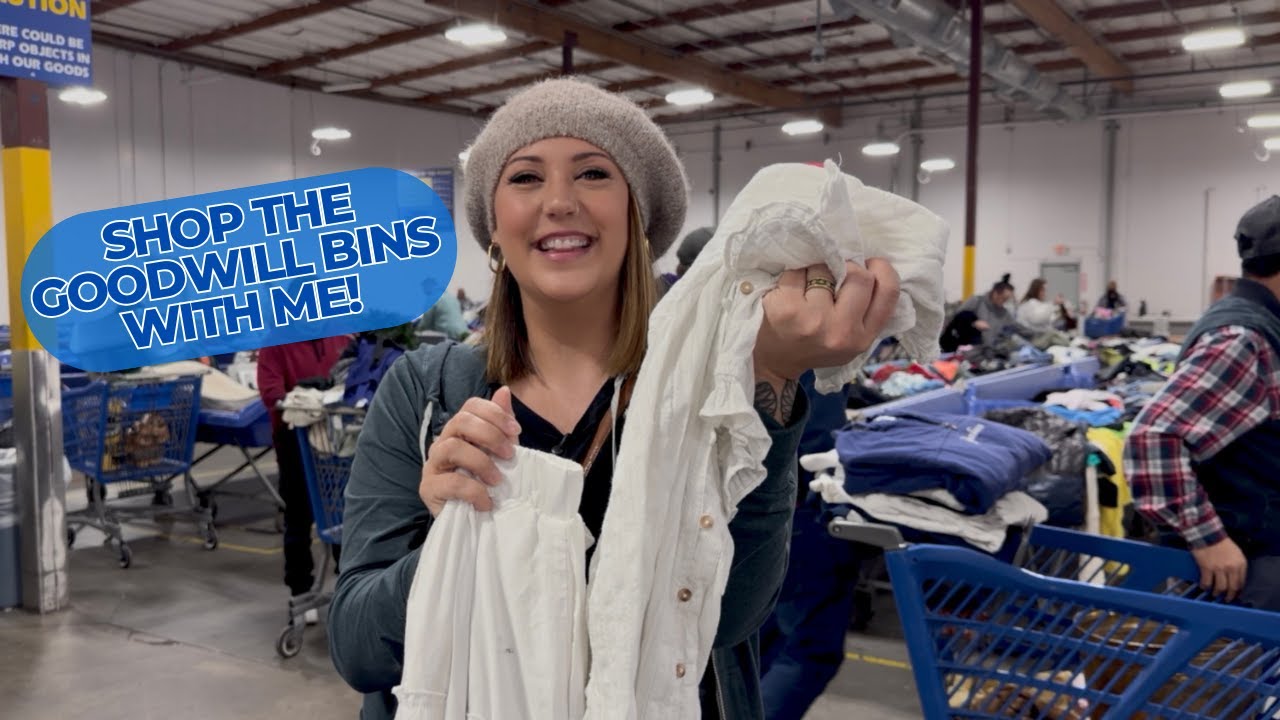 I'm BACK AT THE BINS! Shop the Goodwill 