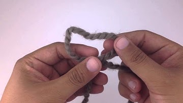 Knitting 101: How to Make a Slip Knot for Beginners [1 of 7]
