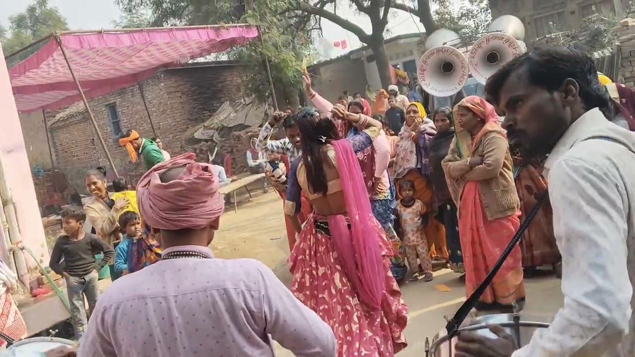 Dance jabardast ho raha hai