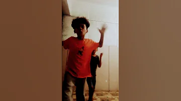 اللي انت دافع لها 