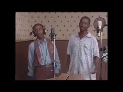 KICHEKESHO! SENGA Na PEMBE Waingia Studio Kuimba Bongo Fleva