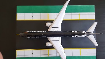 InFlight 200 Airport Runway Wooden Display Base Review