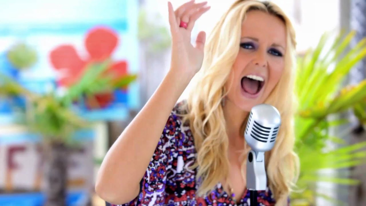 Monique Smit Maak Je Move officiële videoclip HD YouTube Monique Smit Maak Je Move officiële videoclip HD YouTube