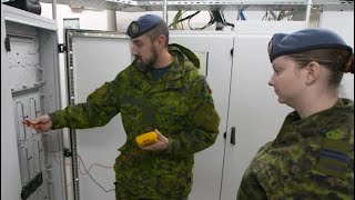 Canadian Armed Forces - Communication Electronics Engineering Officer - English (2021)