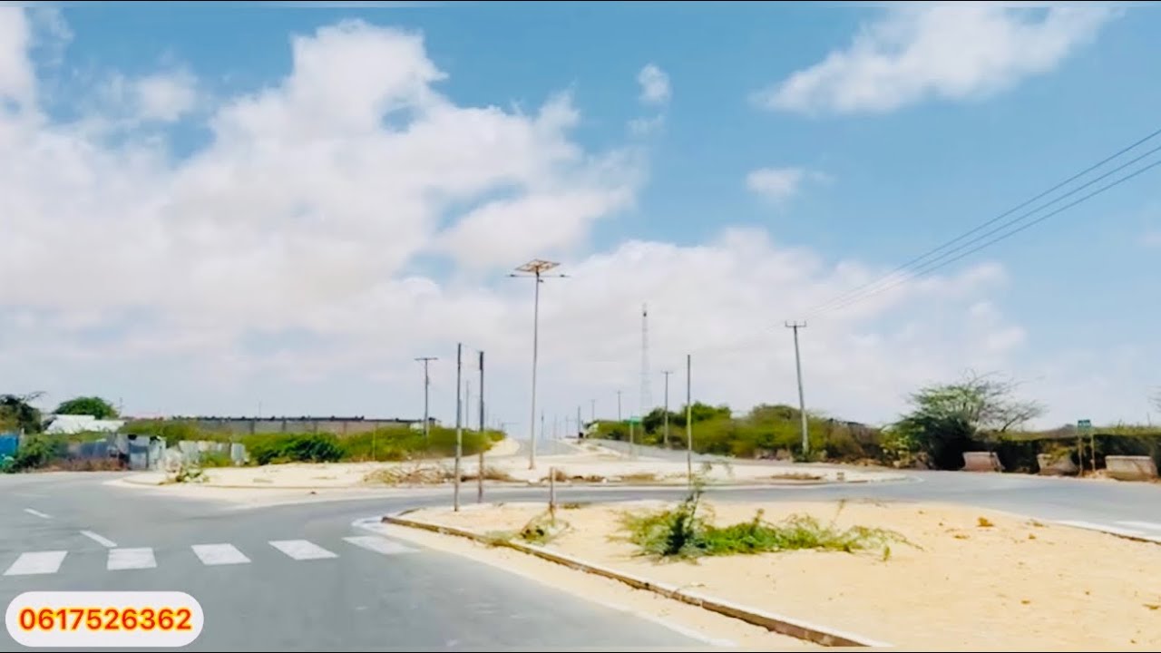 DHUL LAAMIGA SUUQA XOOLAHA KA AH BOOSKA 7 AAD GADIGA YAAQSHIID AYAA LAGAA SIINAYAA QIIMO JABAN N.10