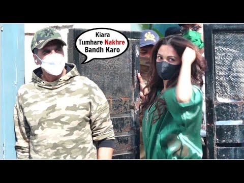 Akshay Kumar ANGRY On Kiara Advani For Throwing TANTRUMS Infront Of Media At Airport