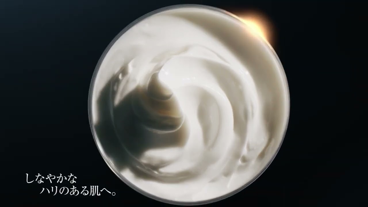 ザ・モイスチャライジング ナイト クリーム l ラ・メール - YouTube