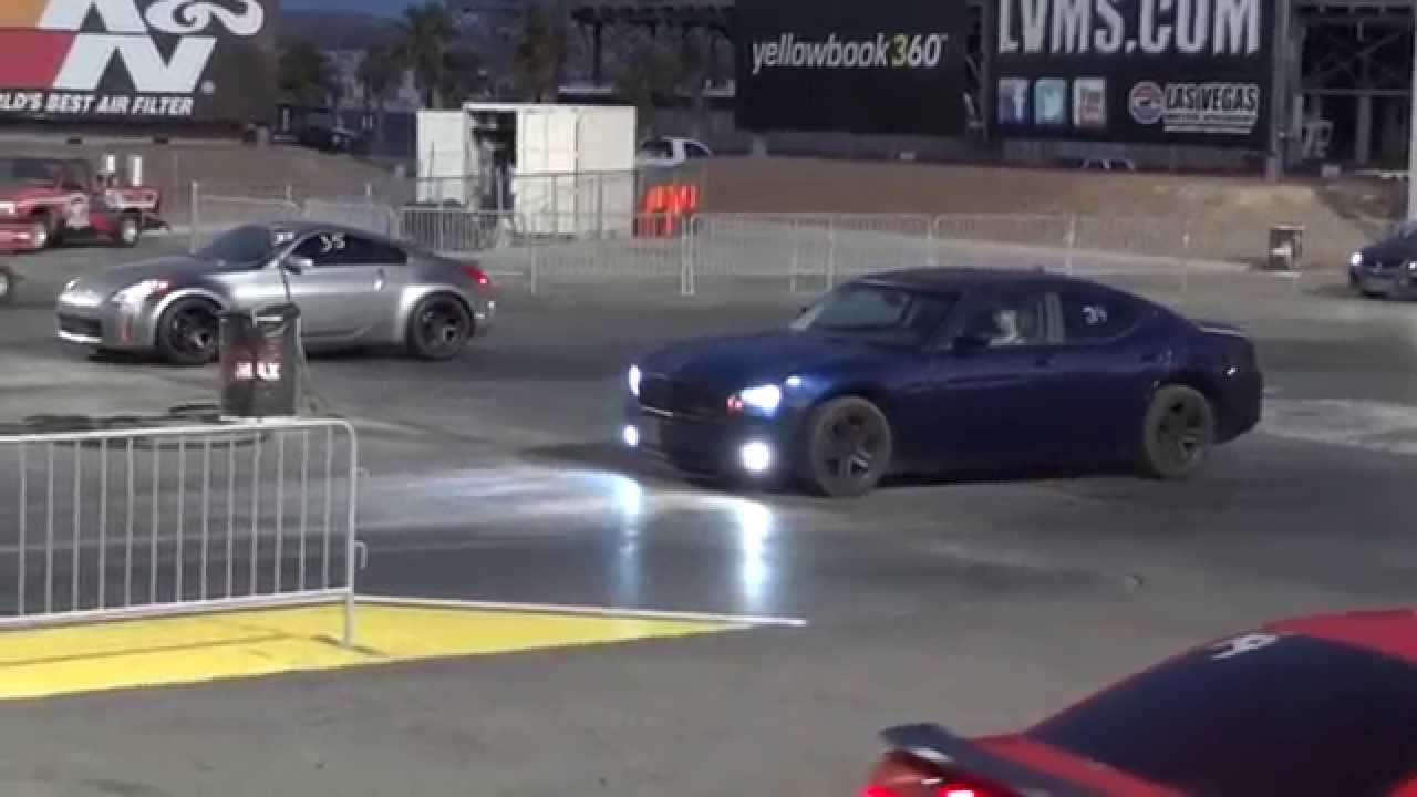 2008 Dodge Charger vs 2005 Nissan 350z