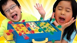 いそげ！ タイムアタック！ 型をはめられなかったらバーン ゲーム 海外 おもちゃ Scramble! Game screenshot 5