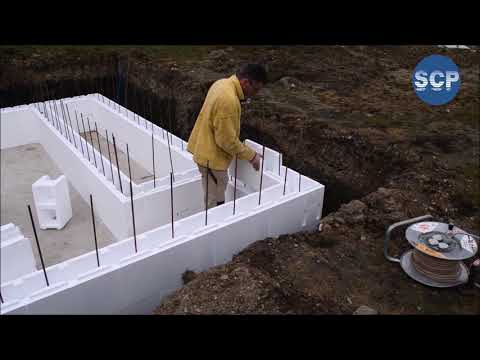 Video: El uso de bloques de poliestireno en la construcción de viviendas