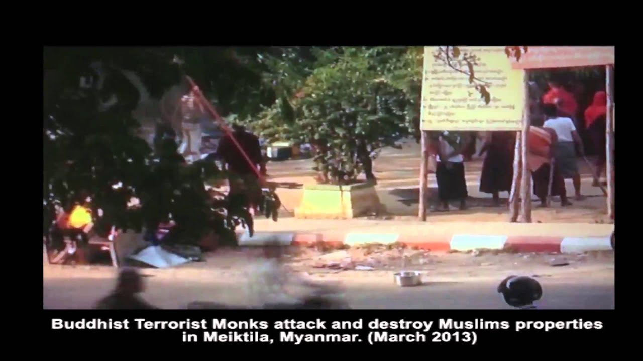 Buddhist Terrorist Monks attack and destroy Muslims properties  in Meiktila, Myanmar. (March 2013)