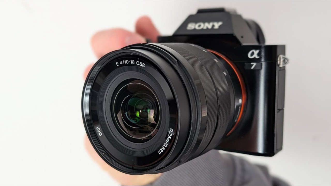Sony 10-18mm F4 in 2026 Review - YouTube