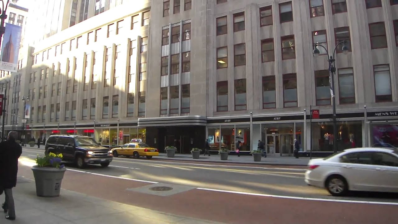 Empire State Building entrance , 34th st by Rodrigo - YouTube